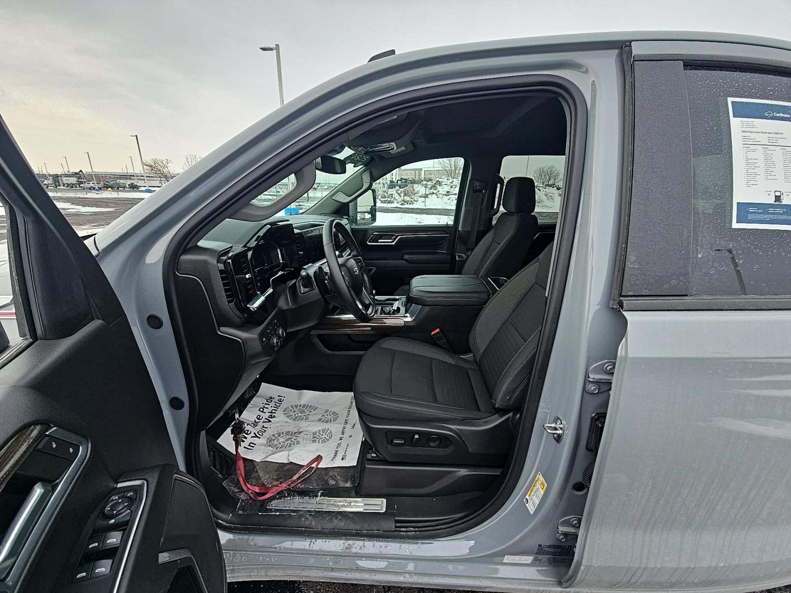 2024 Chevrolet Silverado 1500 RST AWD