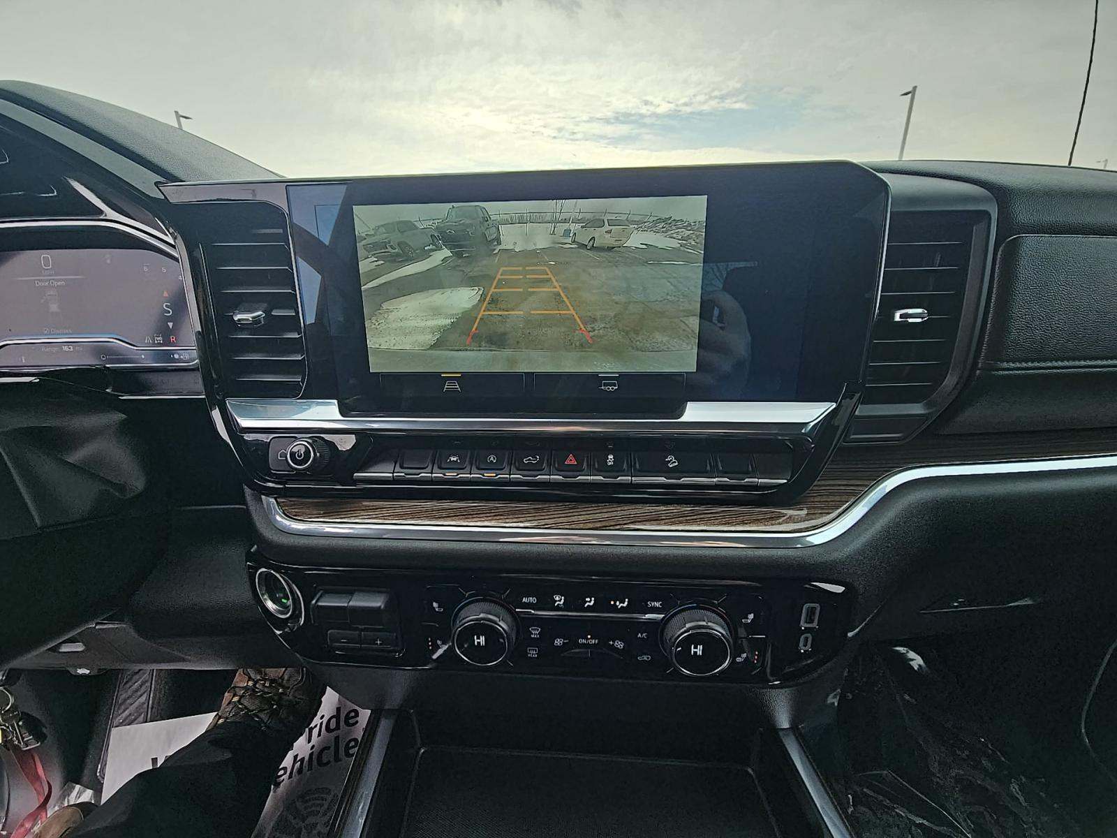 2024 Chevrolet Silverado 1500 RST AWD
