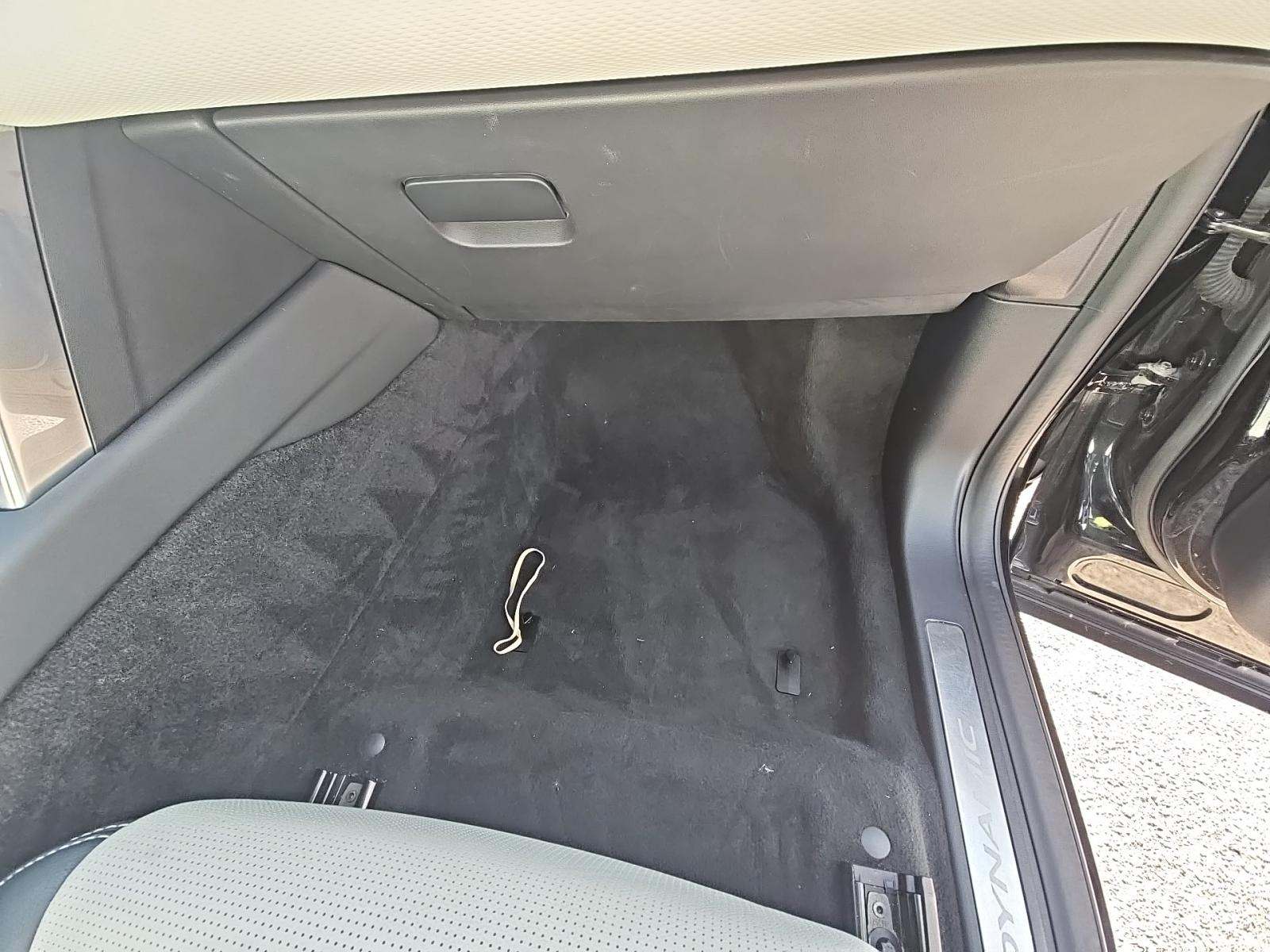 2022 Land Rover Discovery Sport S R-Dynamic AWD