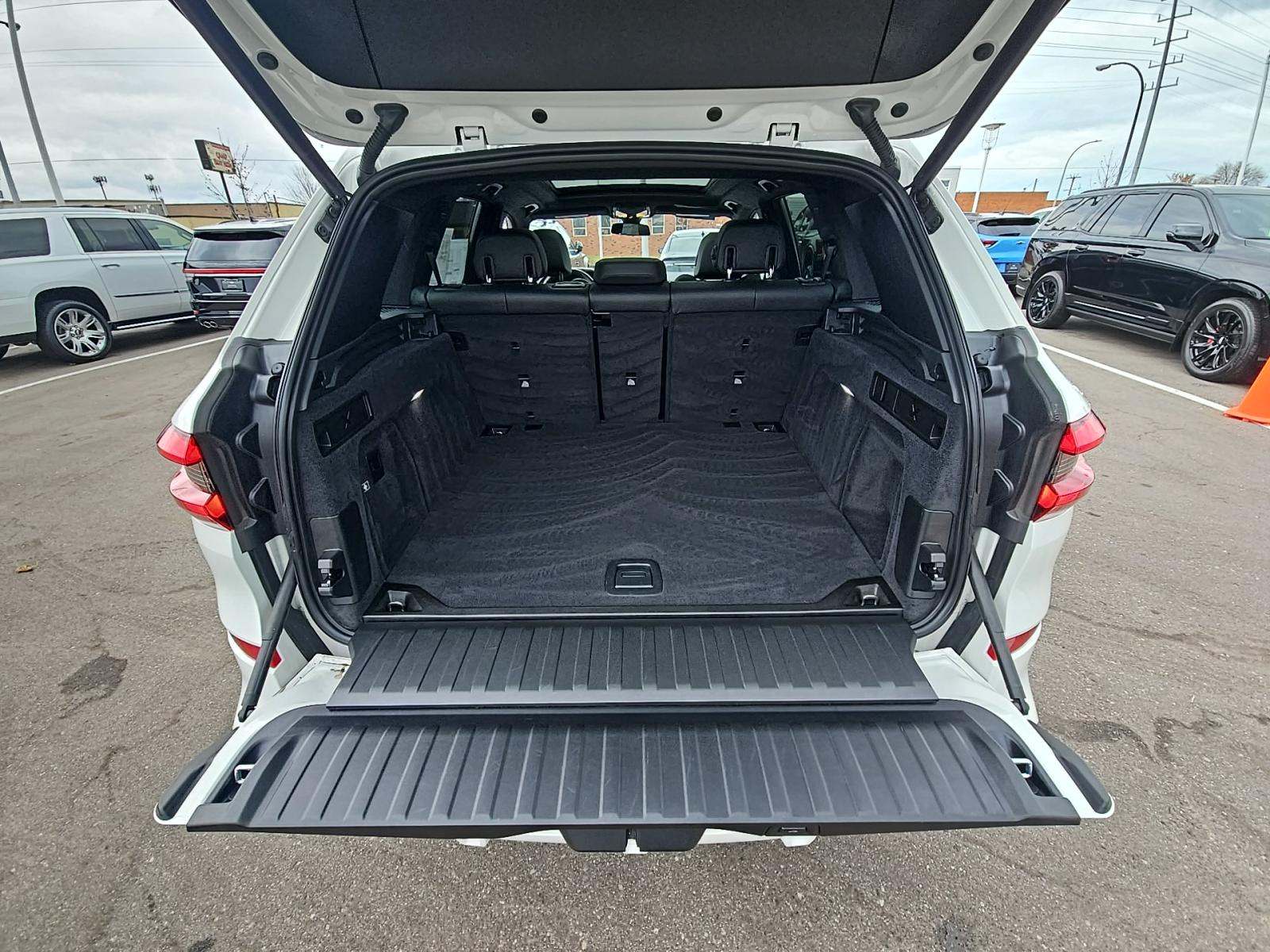 2023 BMW X5 xDrive40i AWD