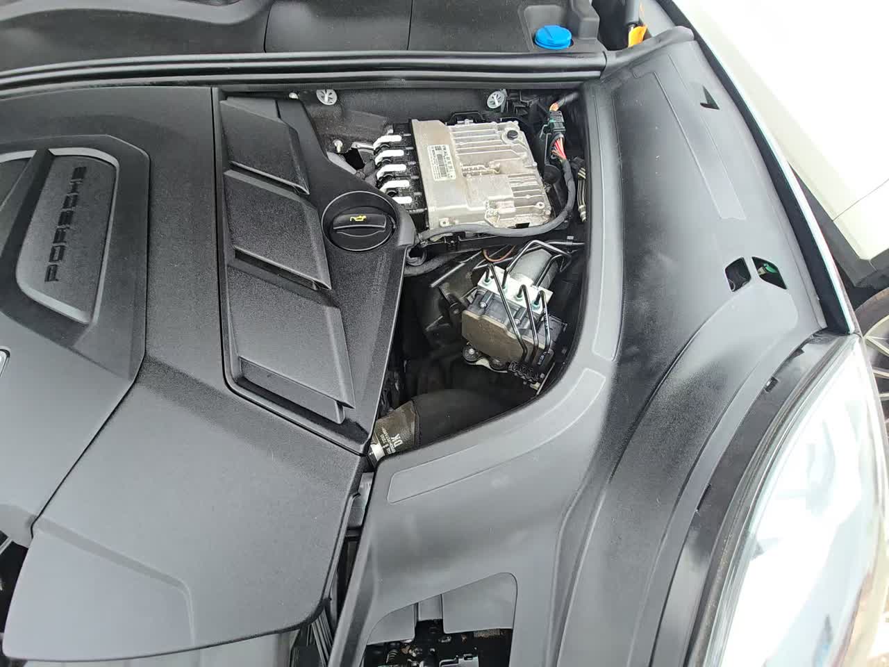 2020 Porsche Cayenne Base AWD