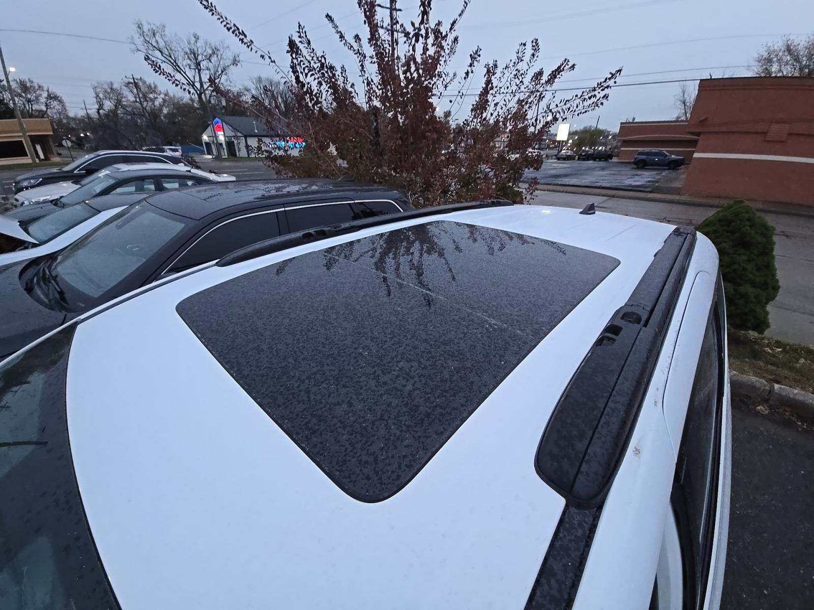 2025 Chrysler Pacifica Limited FWD