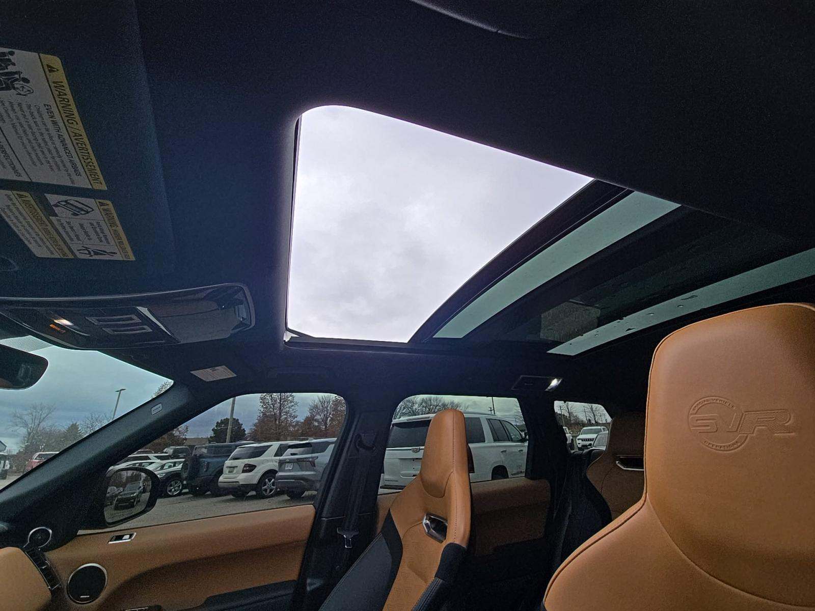 2022 Land Rover Range Rover Sport SVR Carbon Edition AWD