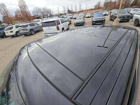 2022 Land Rover Range Rover Sport SVR Carbon Edition AWD