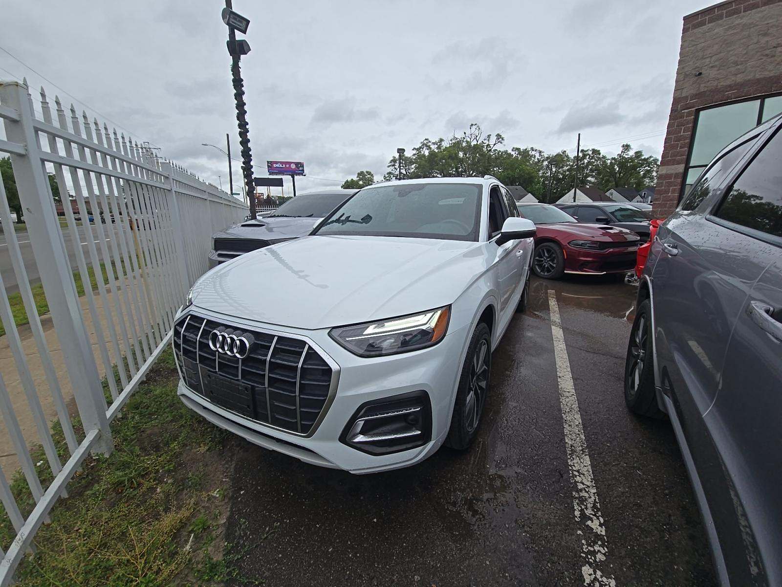 2021 Audi Q5 Premium Plus