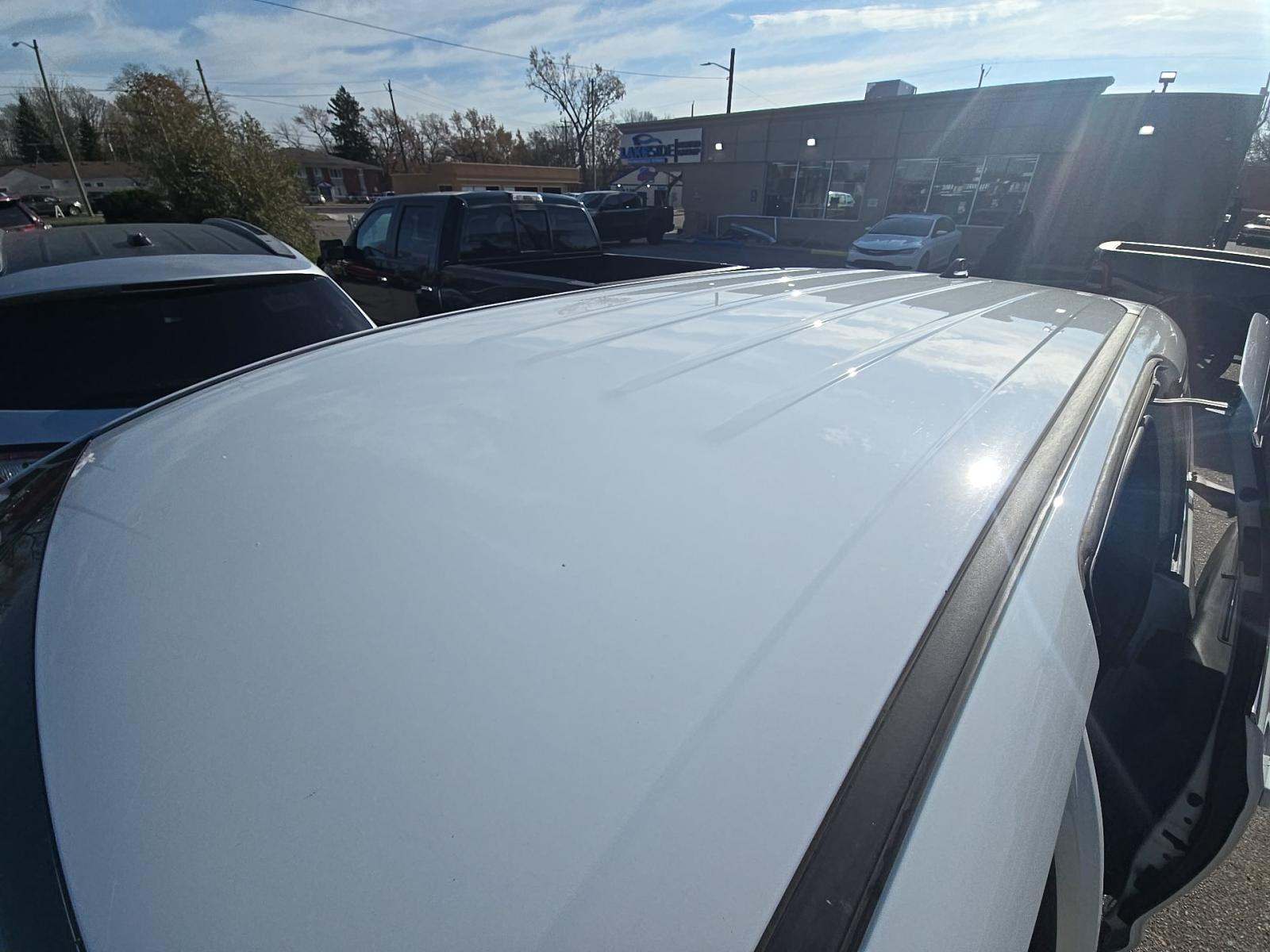 2025 Chrysler Pacifica Select FWD