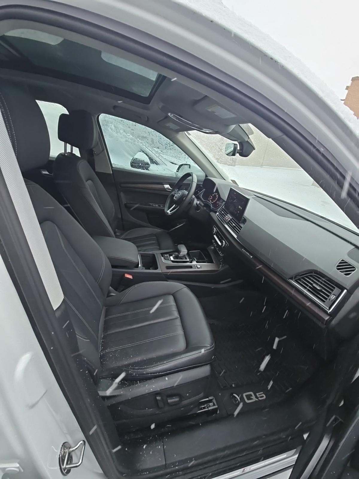 2022 Audi Q5 S line Premium AWD