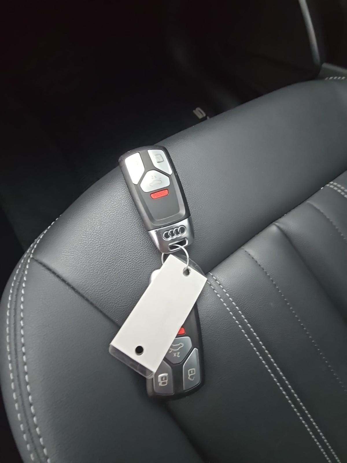 2022 Audi Q5 S line Premium AWD