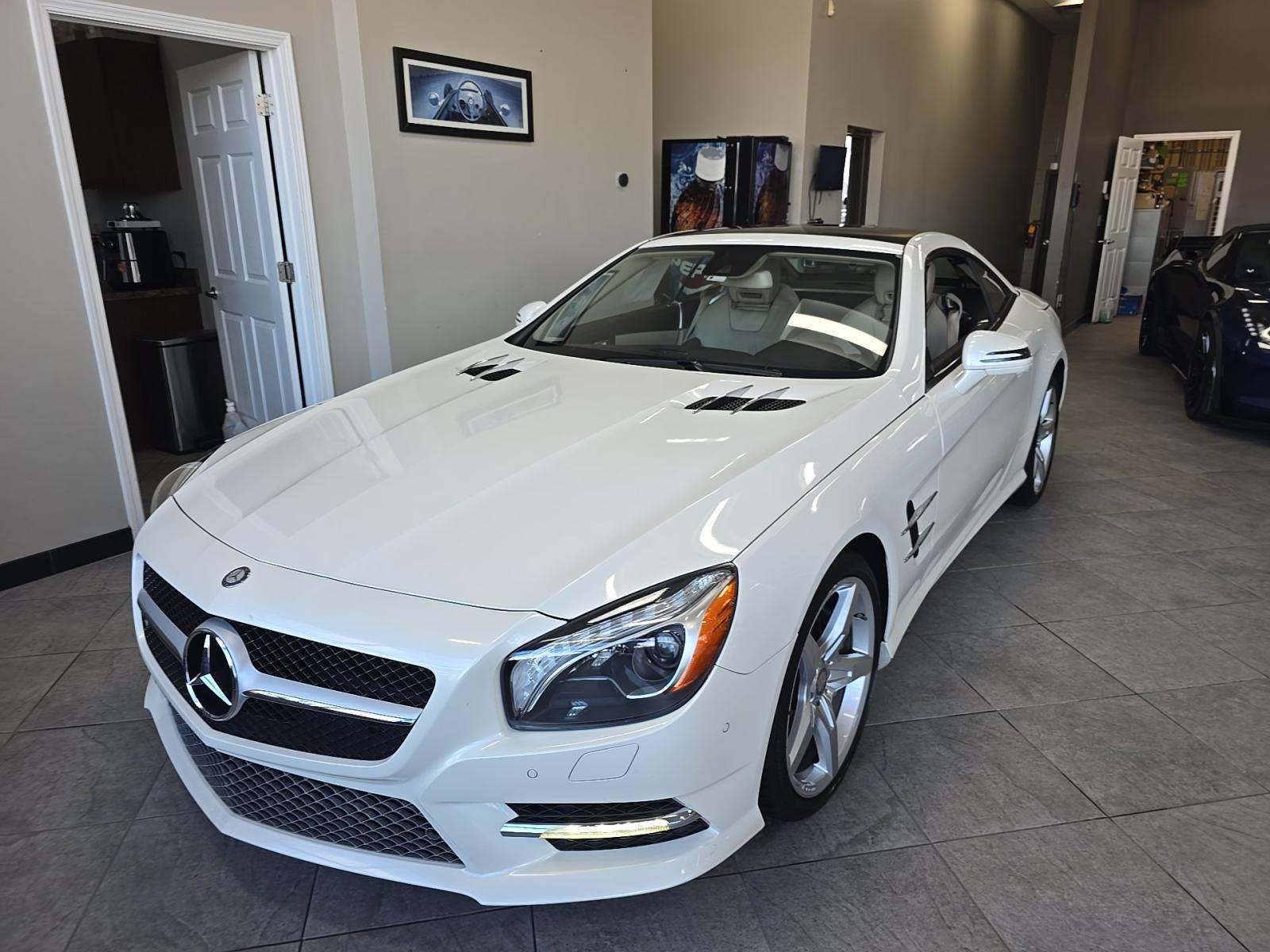 2013 Mercedes-Benz SL-Class SL 550 RWD