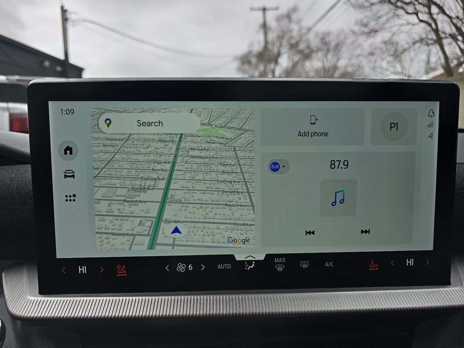 2025 Ford Explorer ST-Line AWD