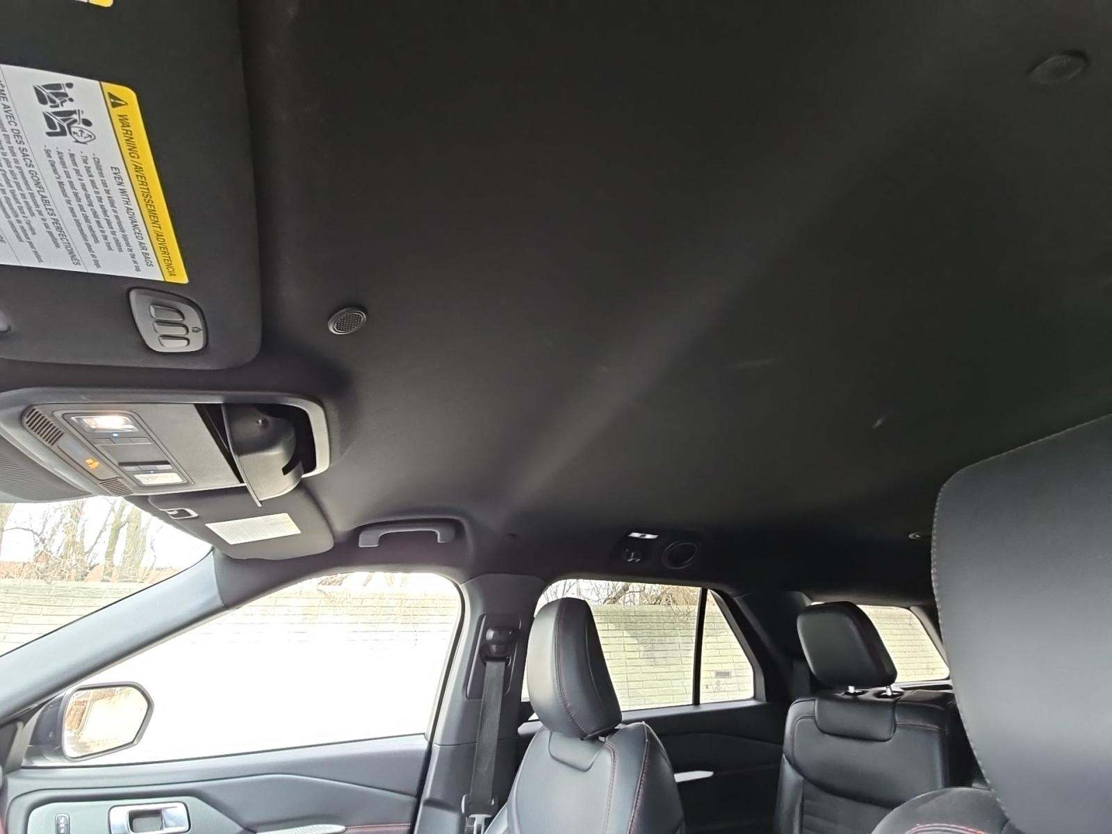 2025 Ford Explorer ST-Line AWD