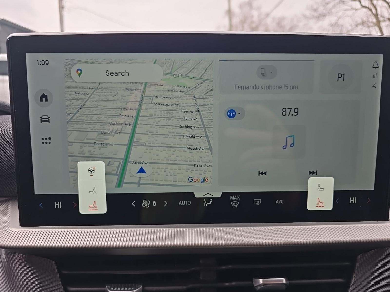 2025 Ford Explorer ST-Line AWD