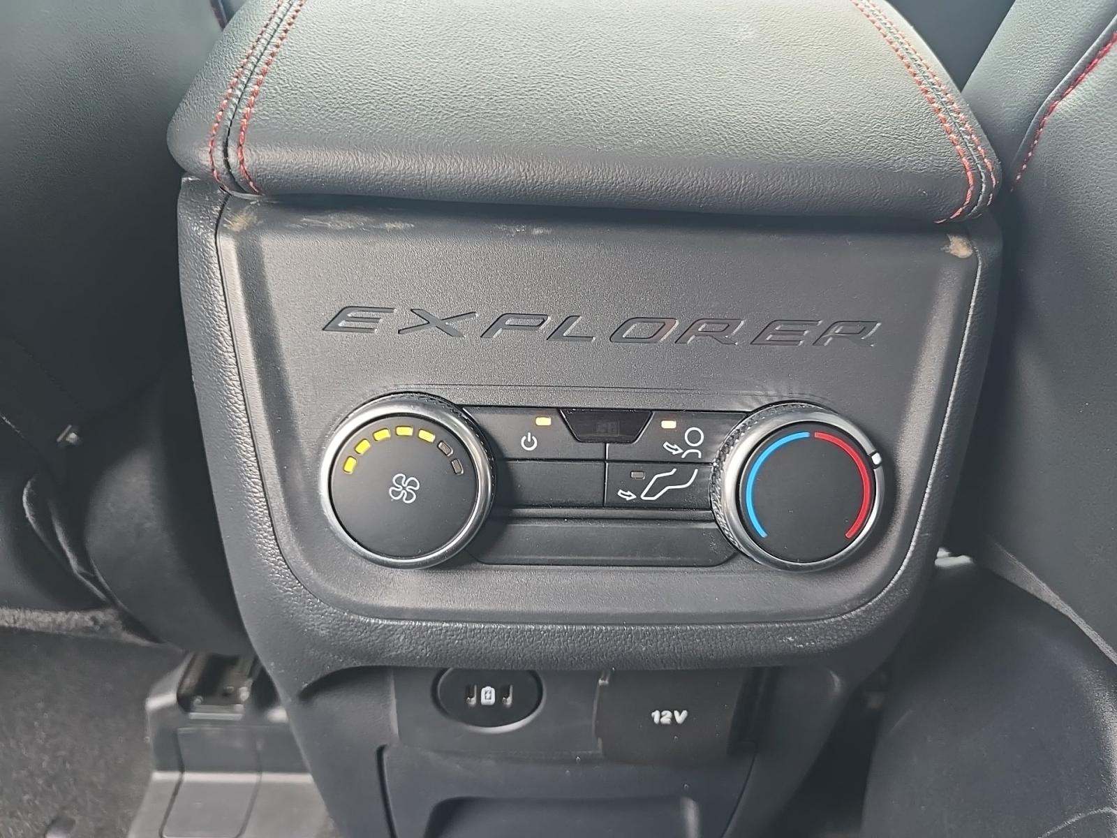 2025 Ford Explorer ST-Line AWD