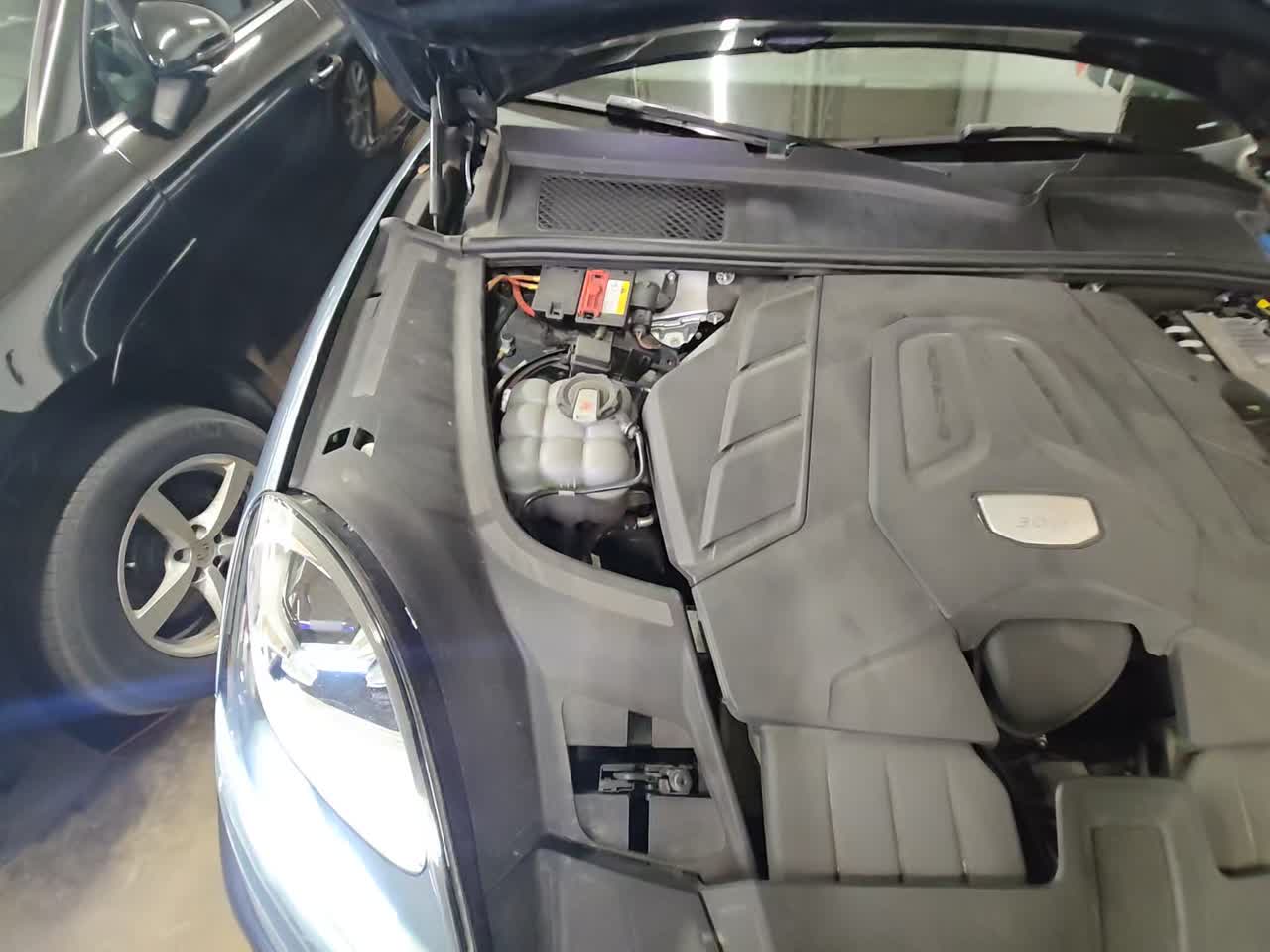 2019 Porsche Cayenne Base AWD