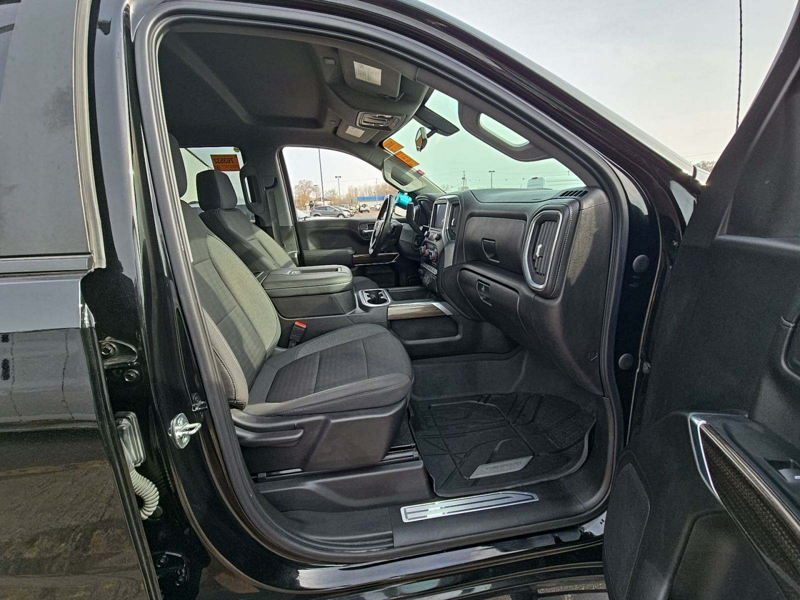 2022 Chevrolet Silverado 1500 LTD RST AWD