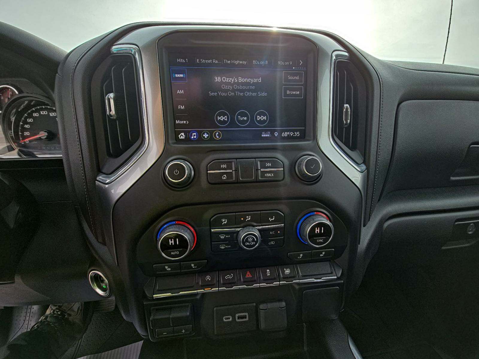 2022 Chevrolet Silverado 1500 LTD RST AWD