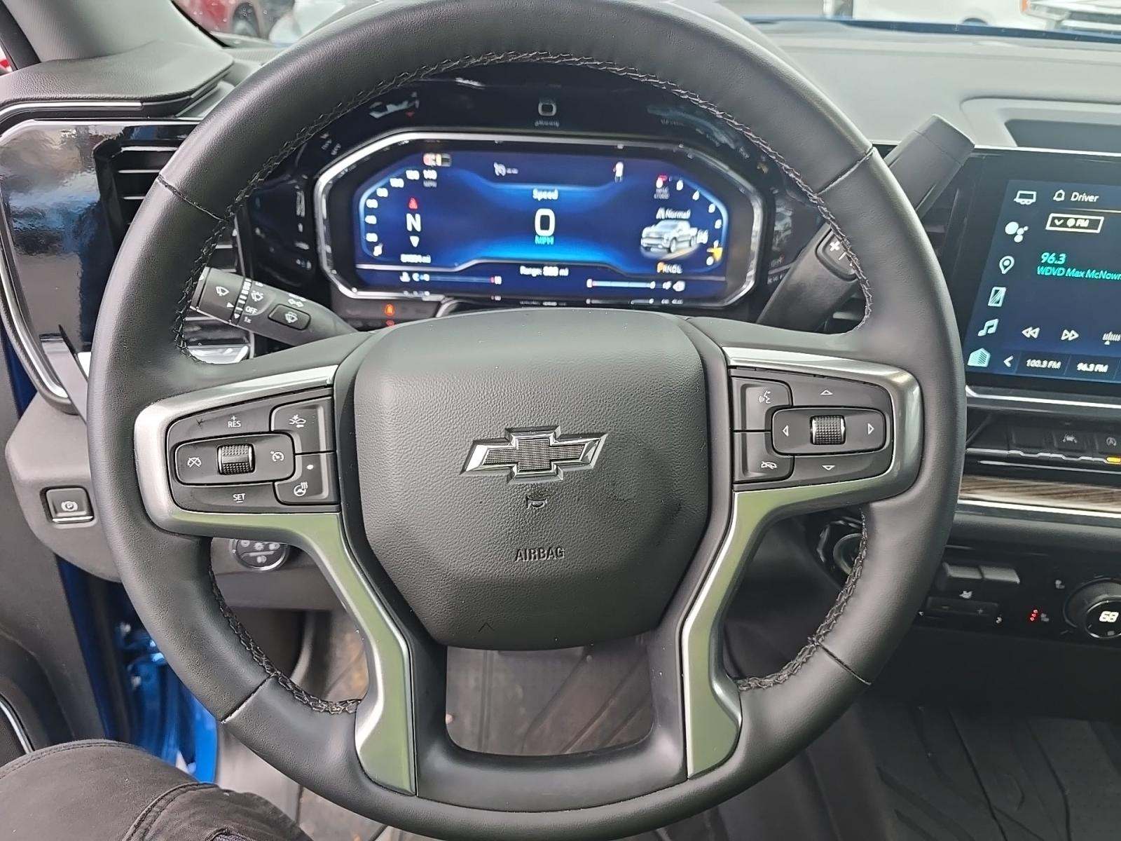 2024 Chevrolet Silverado 1500 RST AWD