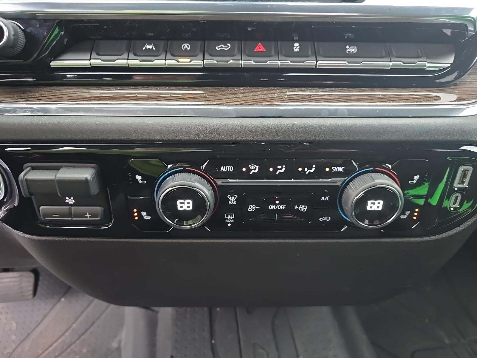 2024 Chevrolet Silverado 1500 RST AWD