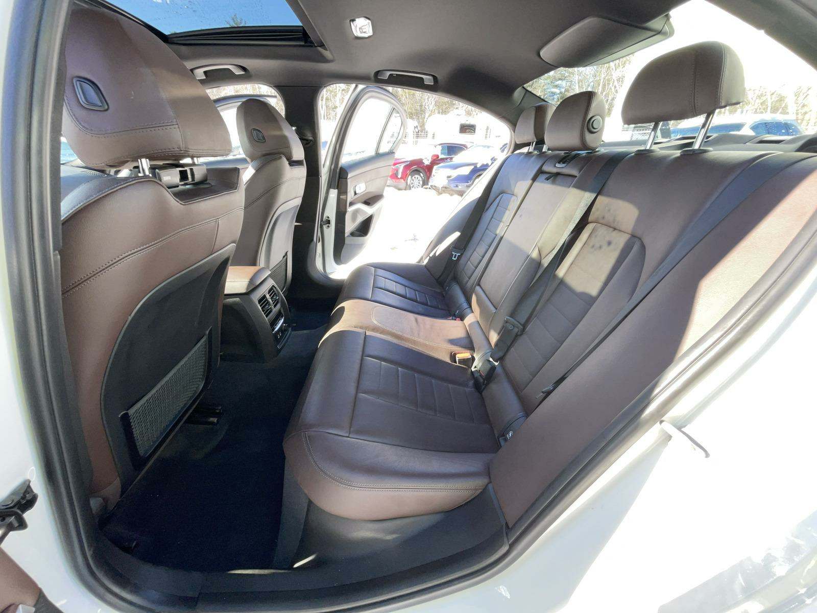 2019 BMW 3 Series 330i xDrive AWD