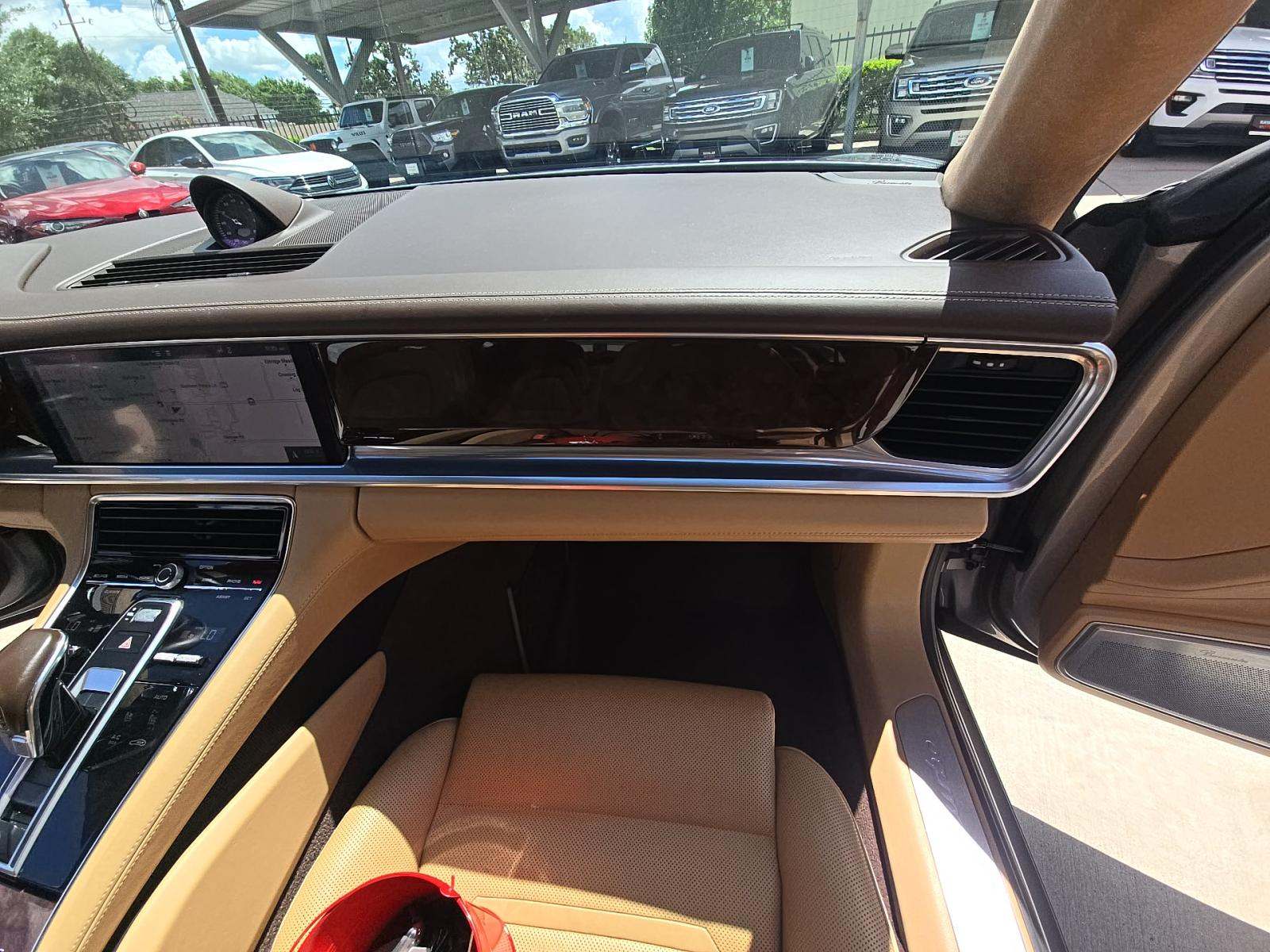 2018 Porsche Panamera Turbo AWD