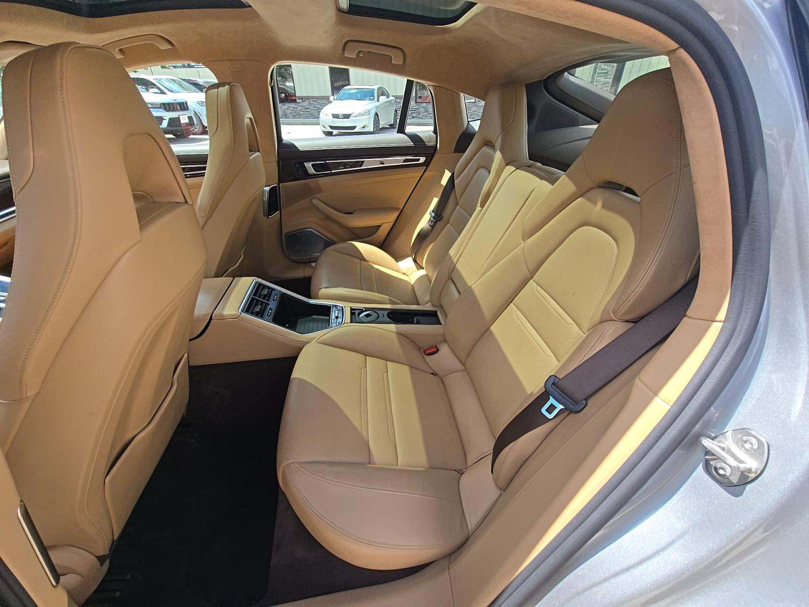 2018 Porsche Panamera Turbo AWD