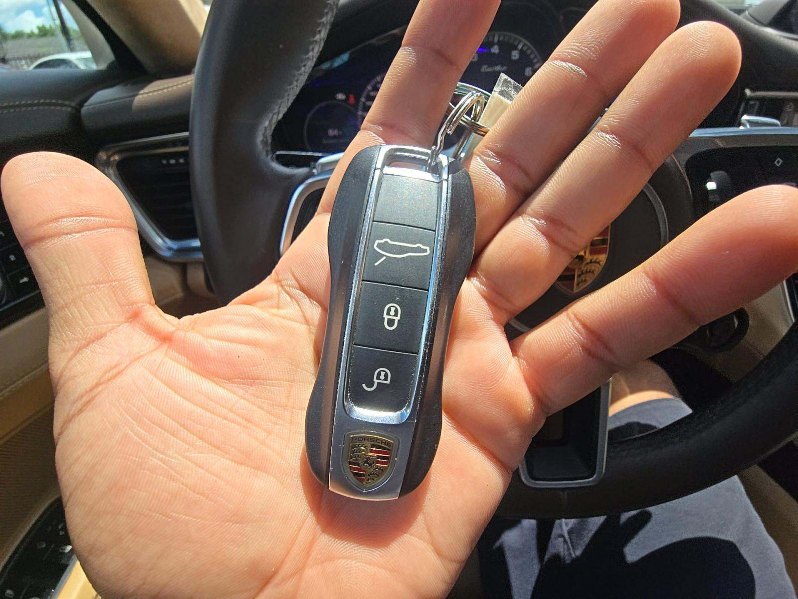 2018 Porsche Panamera Turbo AWD