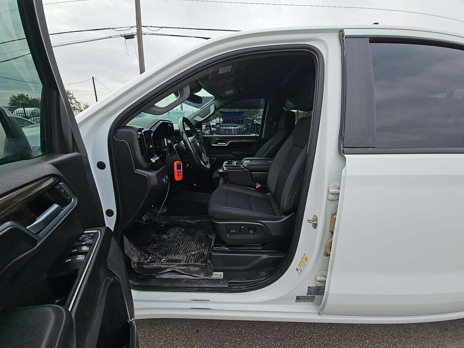 2022 Chevrolet Silverado 1500 LT AWD