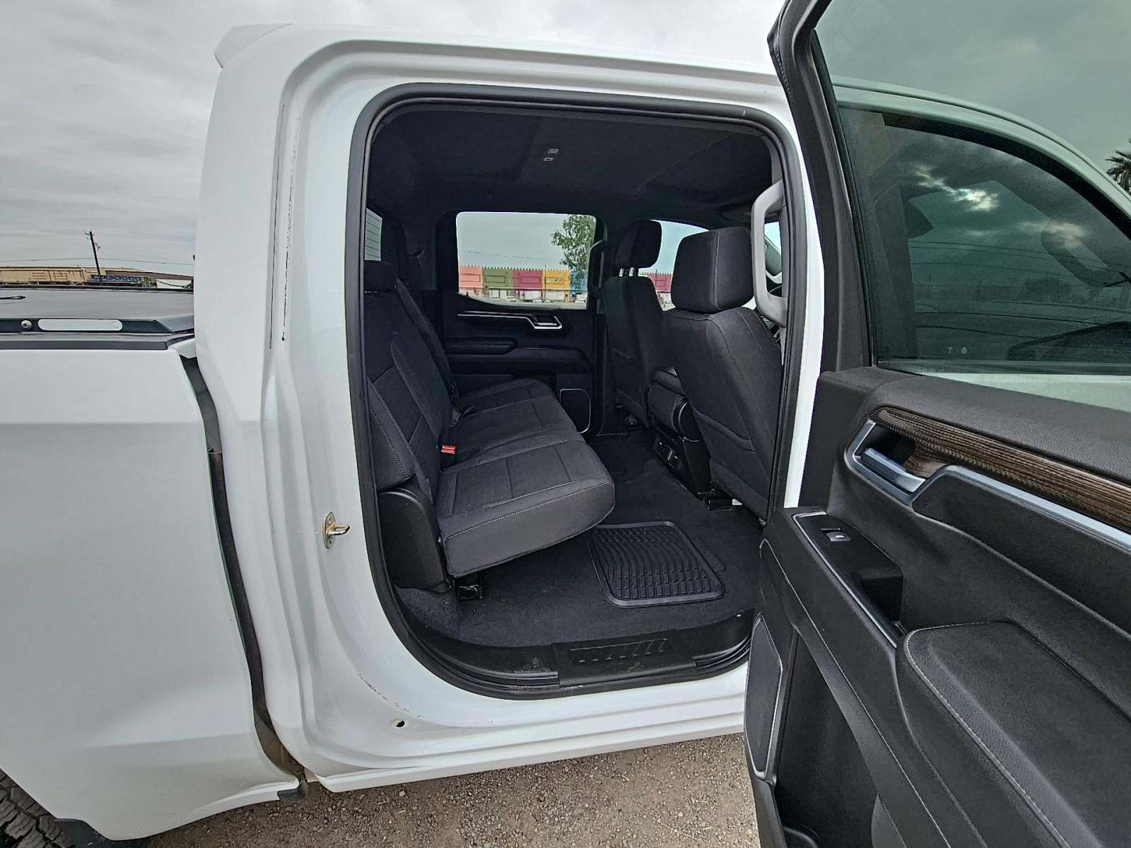 2022 Chevrolet Silverado 1500 LT AWD