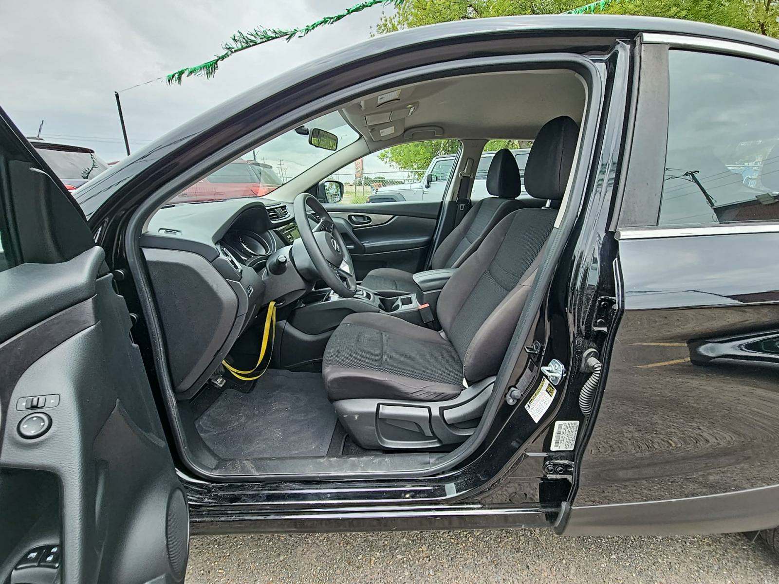 2017 Nissan Rogue Sport S AWD