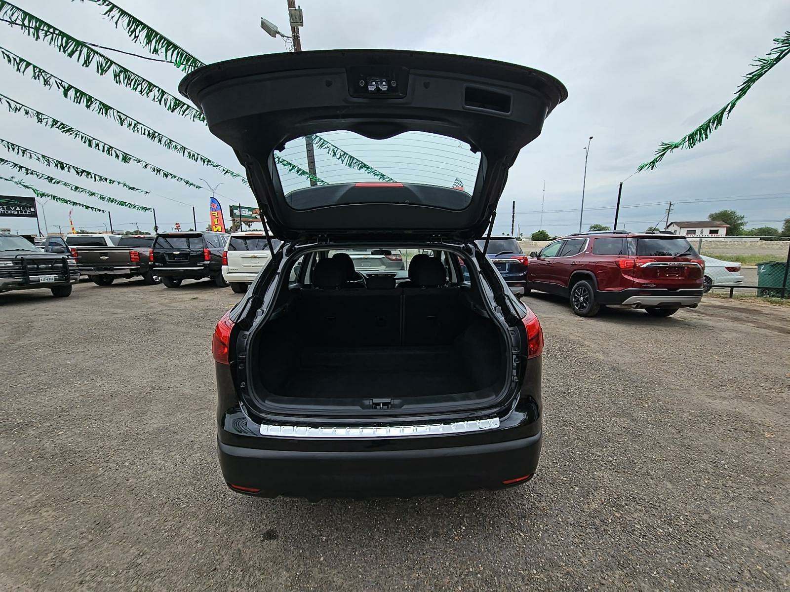 2017 Nissan Rogue Sport S AWD