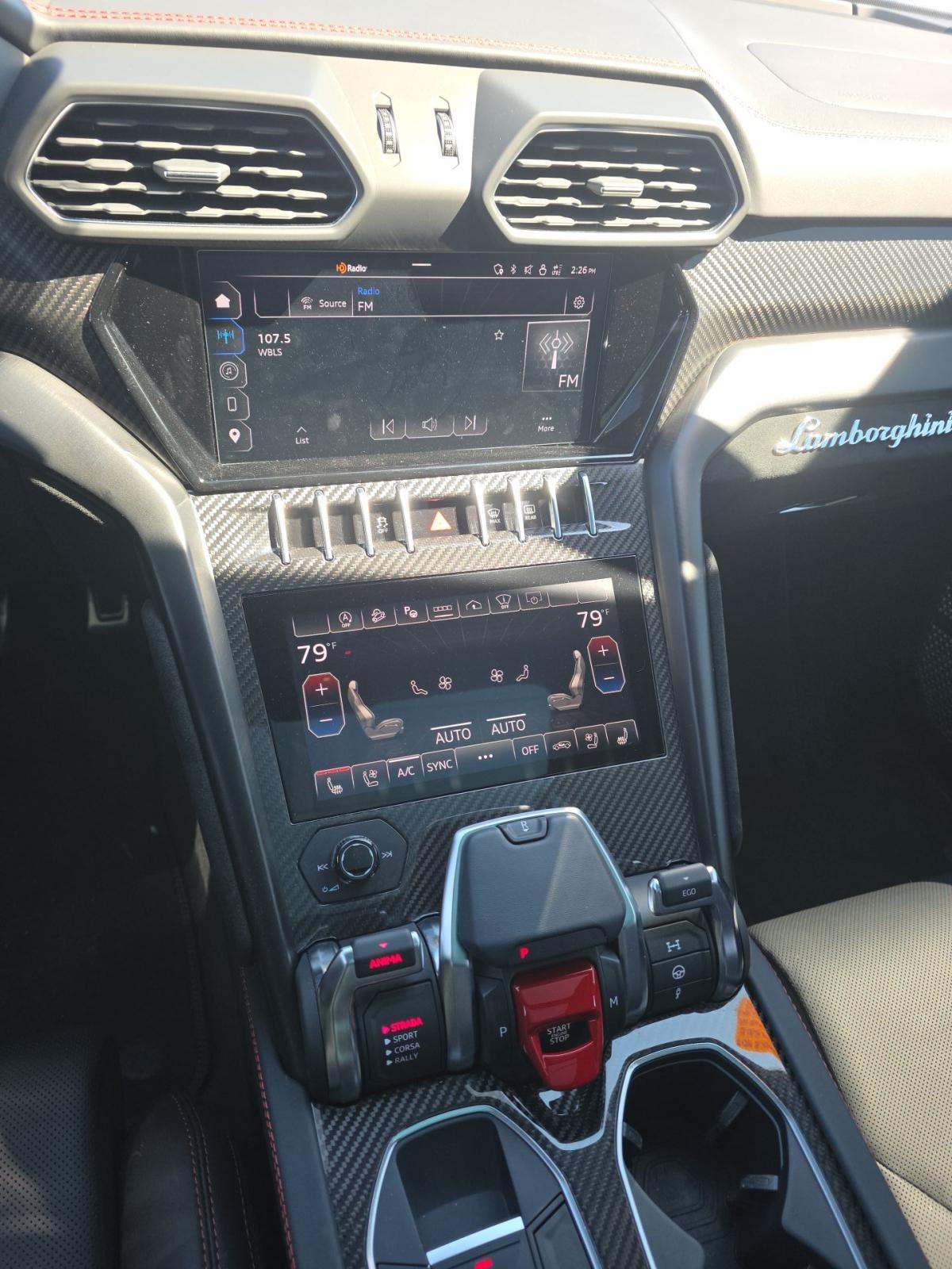 2023 Lamborghini Urus Performante AWD