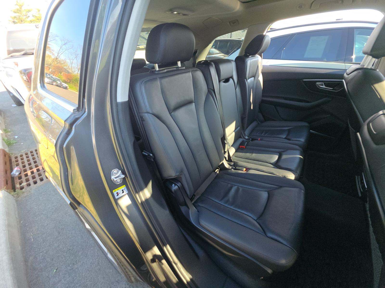 2022 Audi Q7 Premium Plus AWD