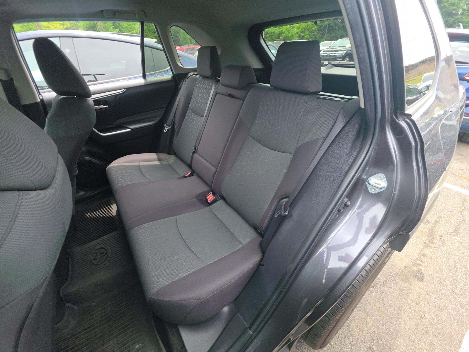 2024 Toyota RAV4 XLE AWD