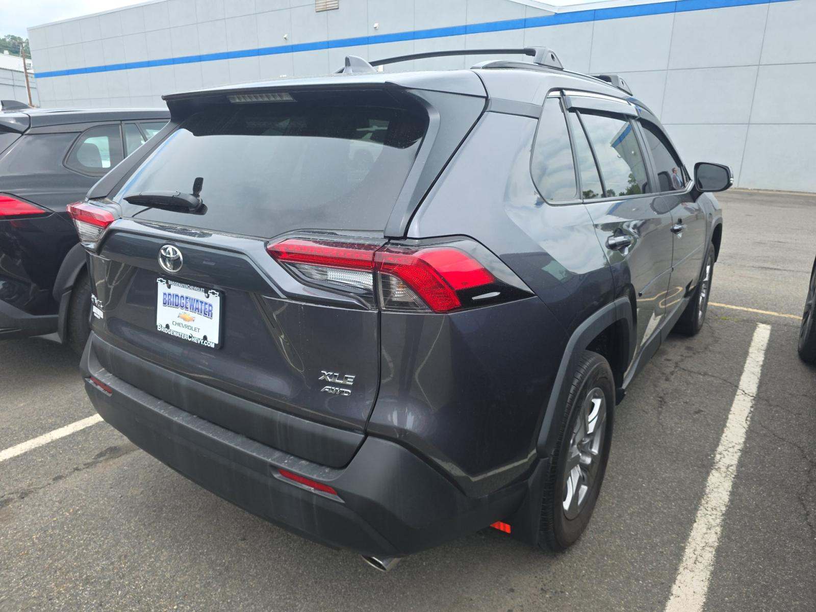 2024 Toyota RAV4 XLE AWD