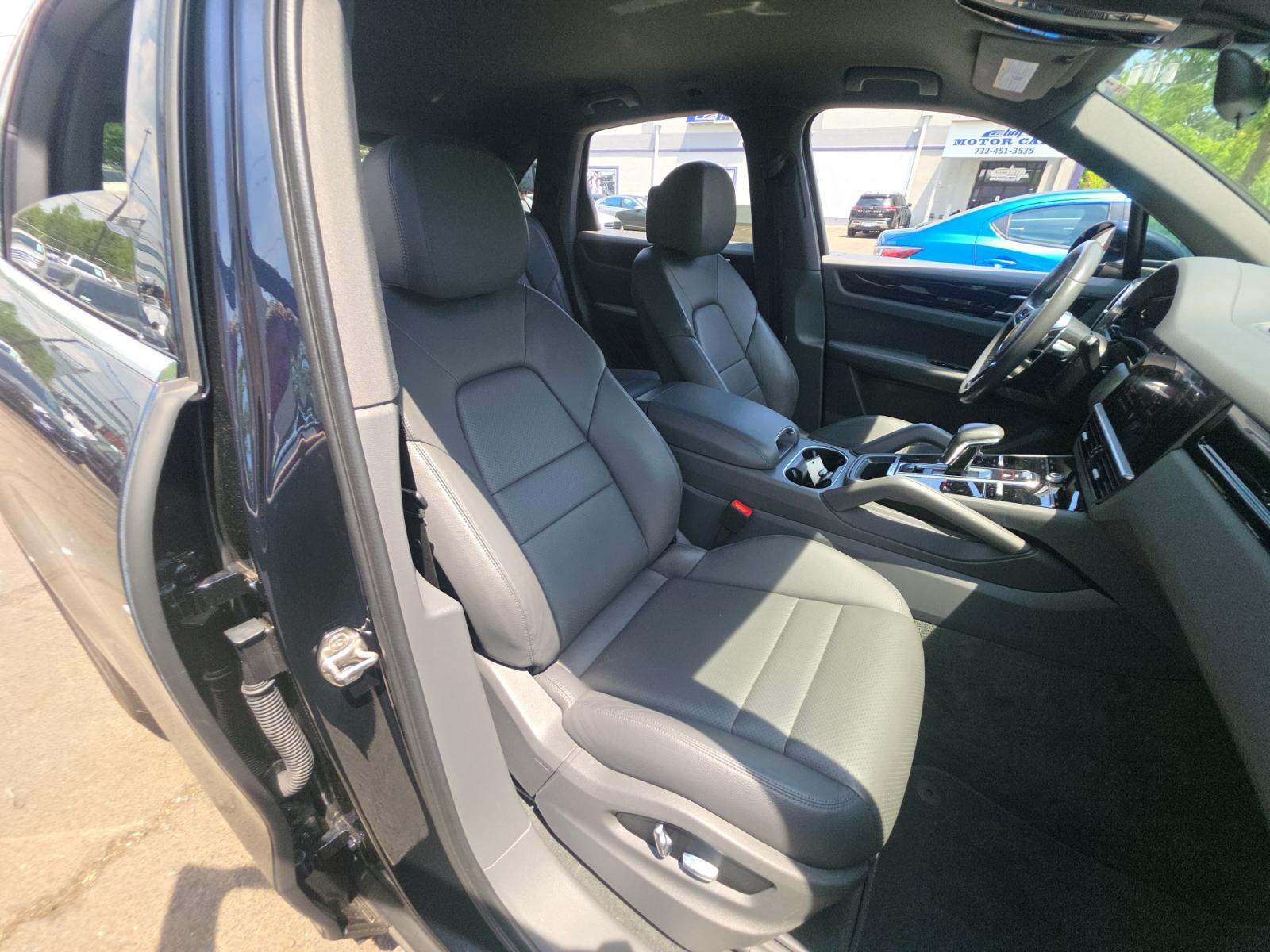 2021 Porsche Cayenne Base AWD