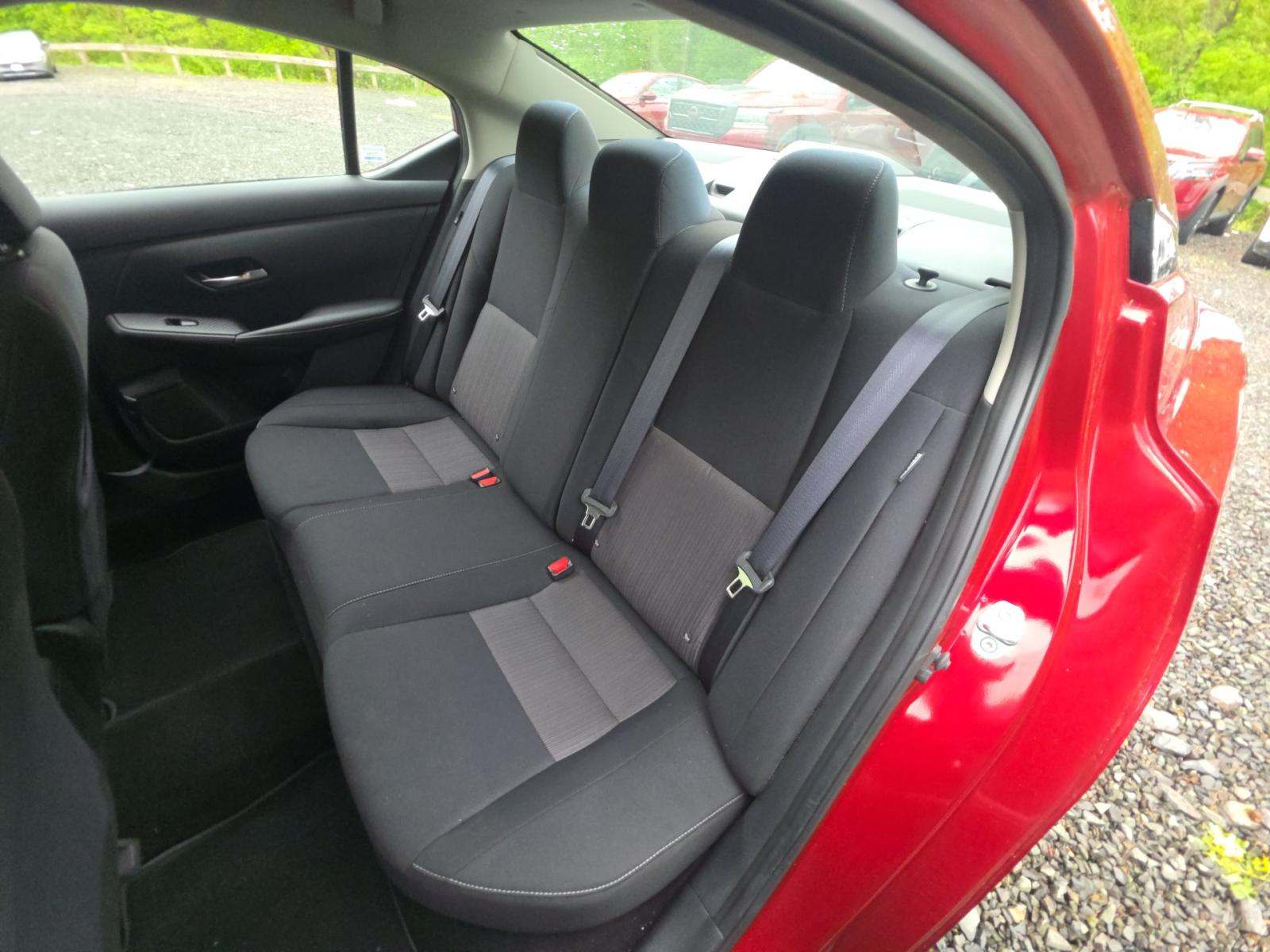 NISSAN SENTRA - 9