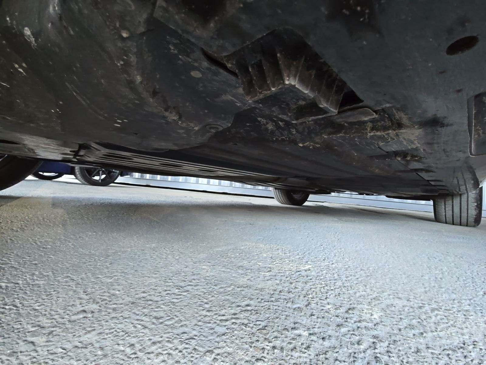 2022 BMW X6 xDrive40i AWD