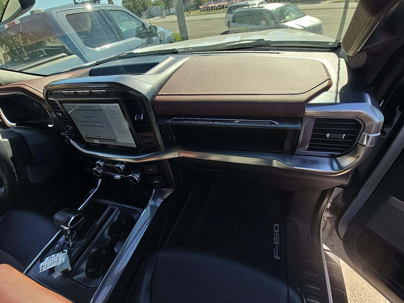 2023 Ford F-150 Lariat AWD