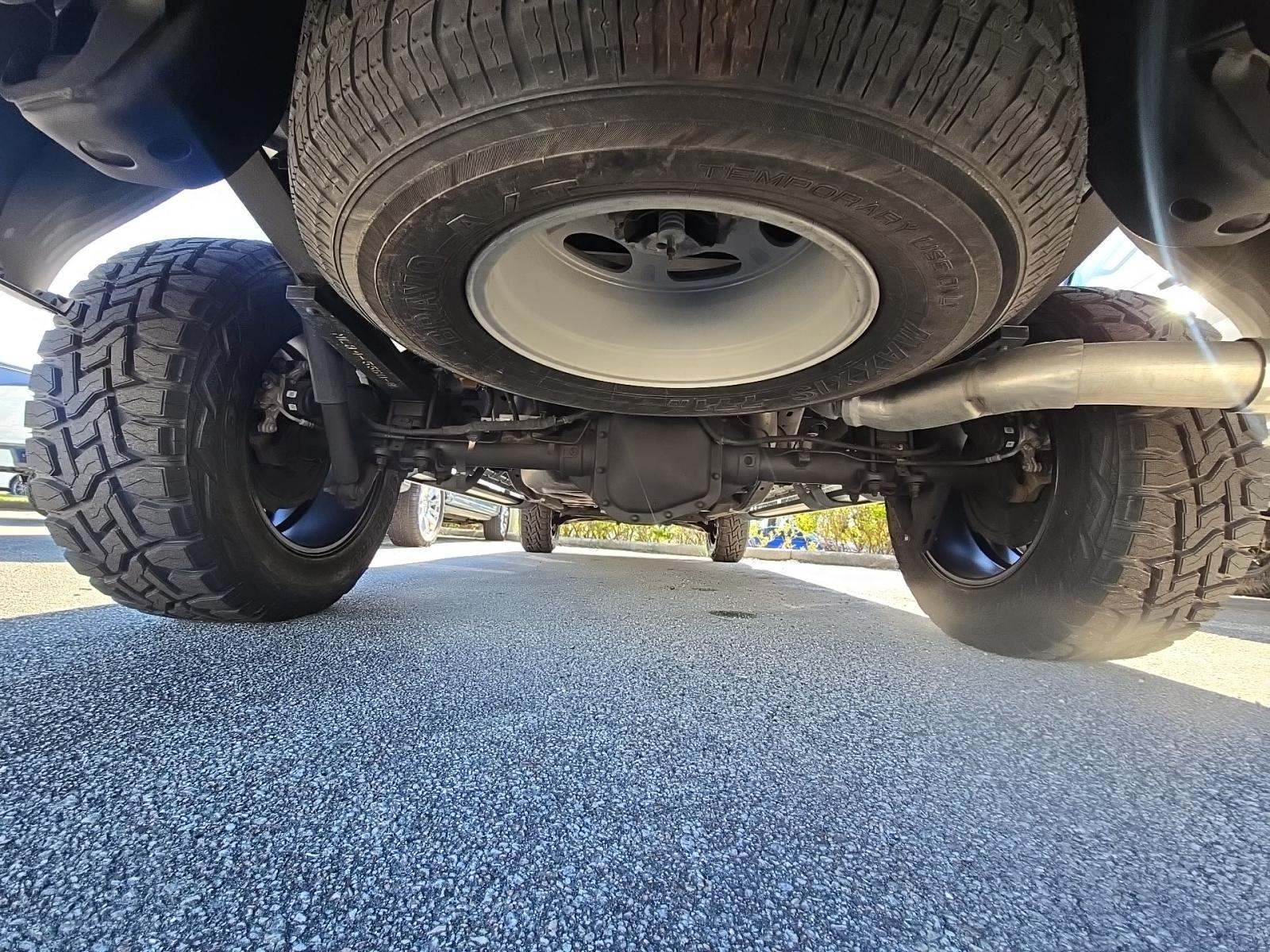 2023 Ford F-150 Lariat AWD