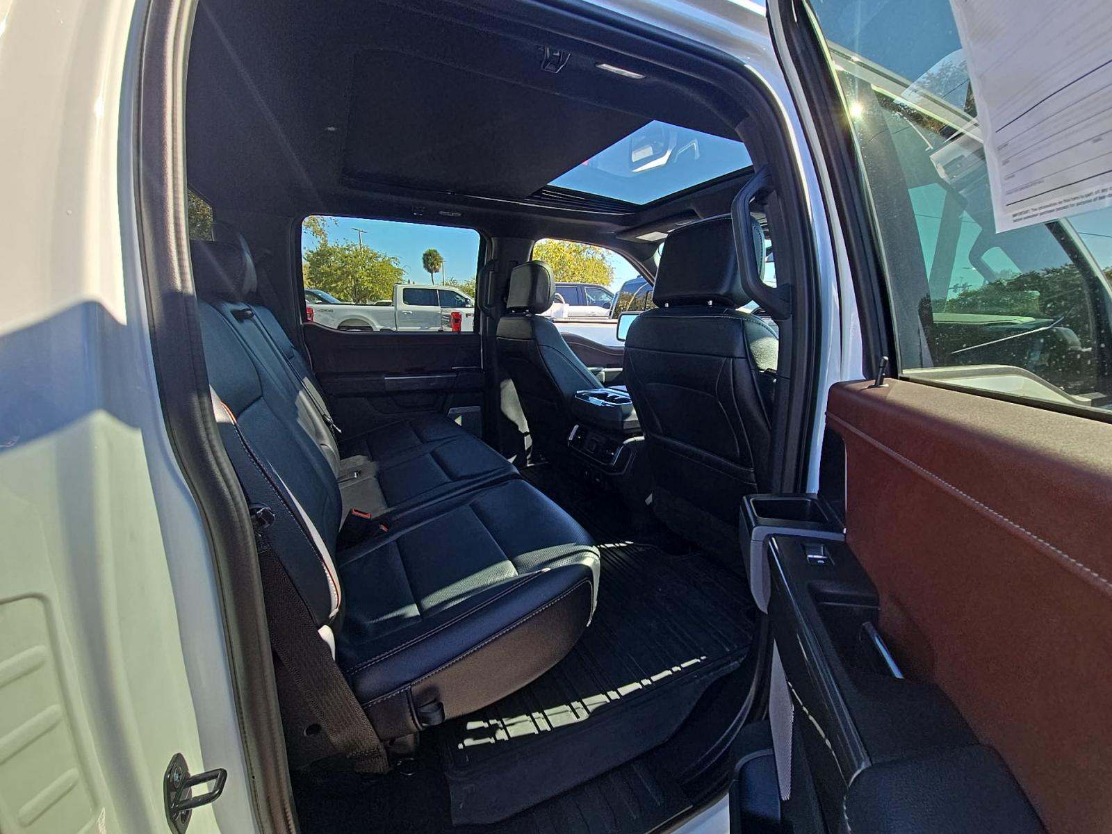 2023 Ford F-150 Lariat AWD