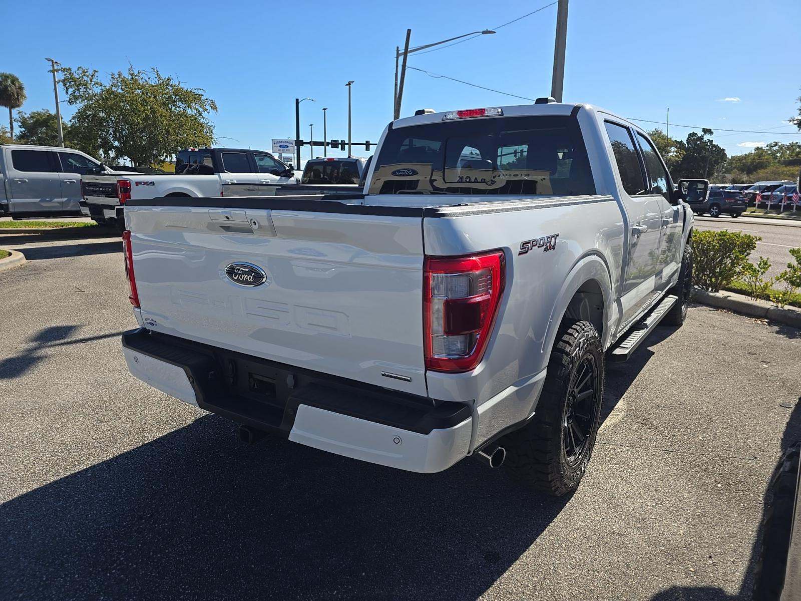 2023 Ford F-150 Lariat AWD