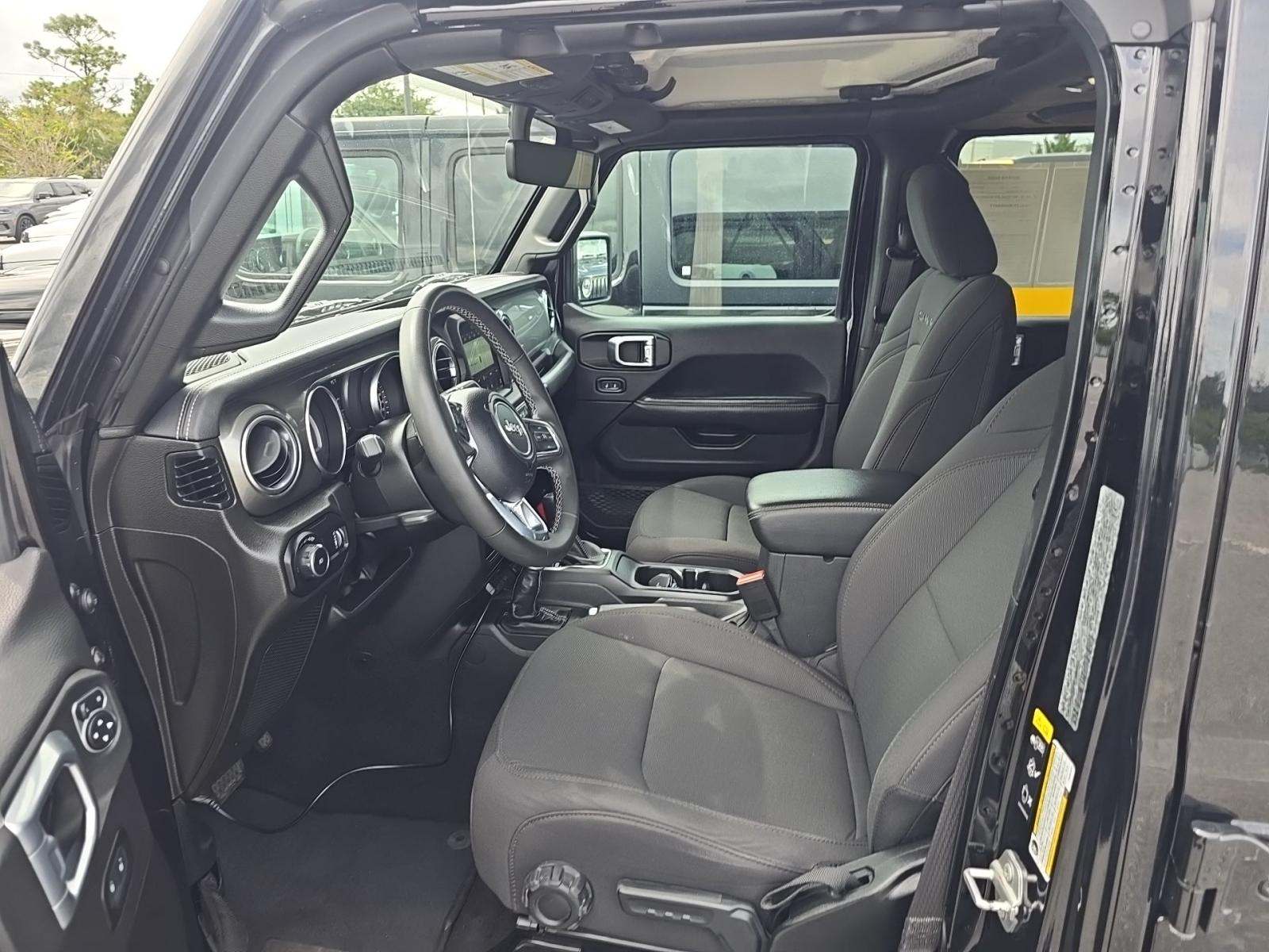 2023 Jeep Wrangler Sahara AWD