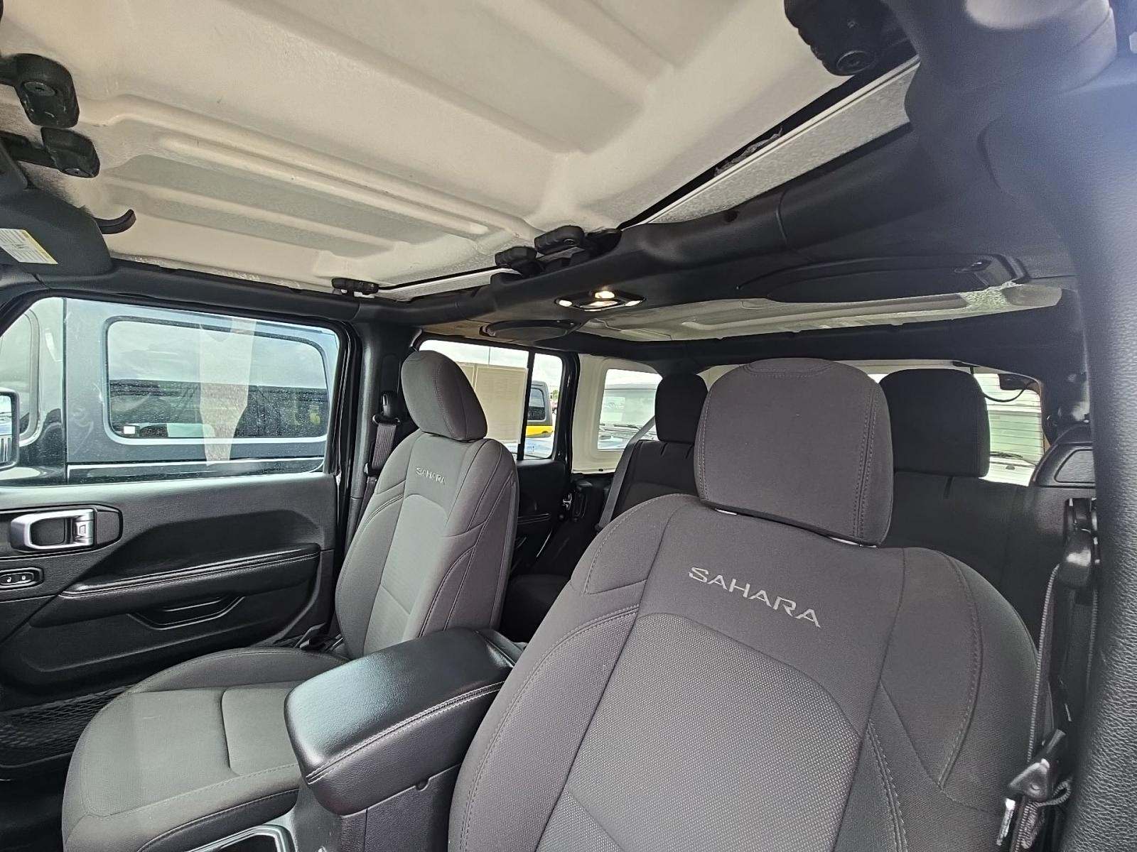 2023 Jeep Wrangler Sahara AWD