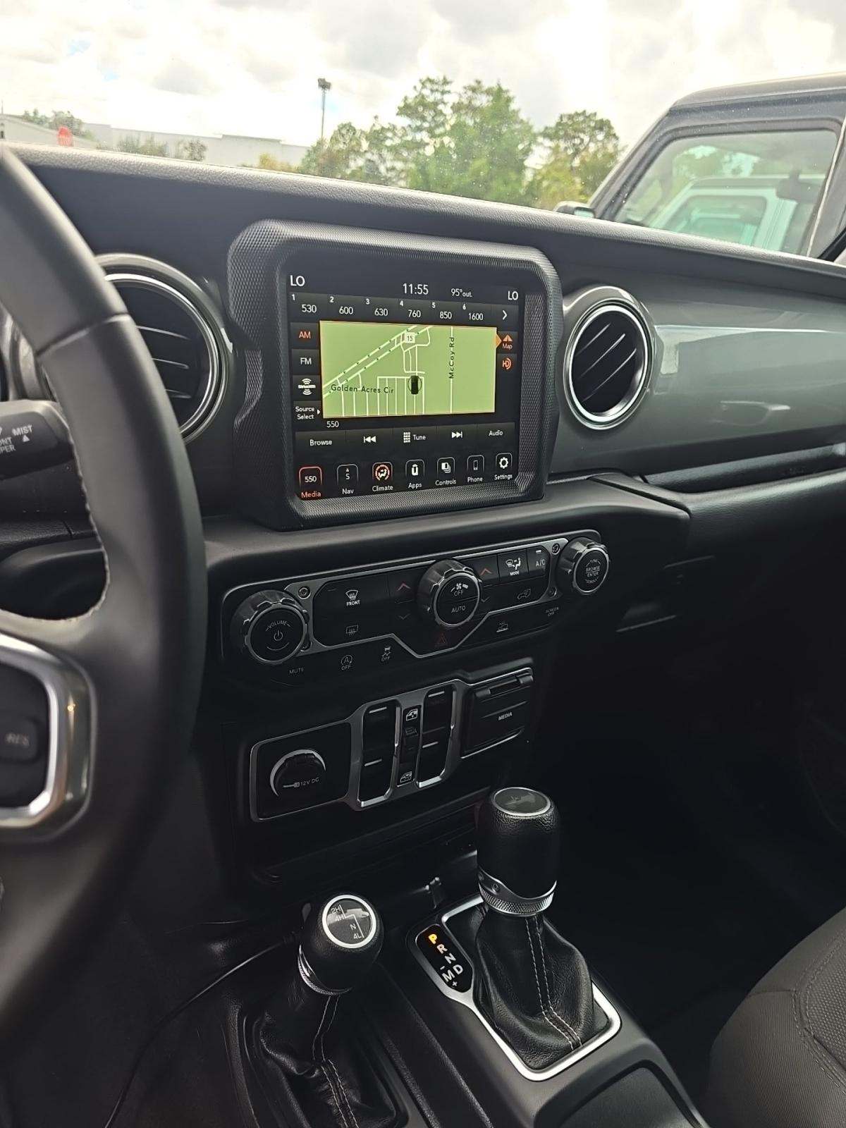 2023 Jeep Wrangler Sahara AWD