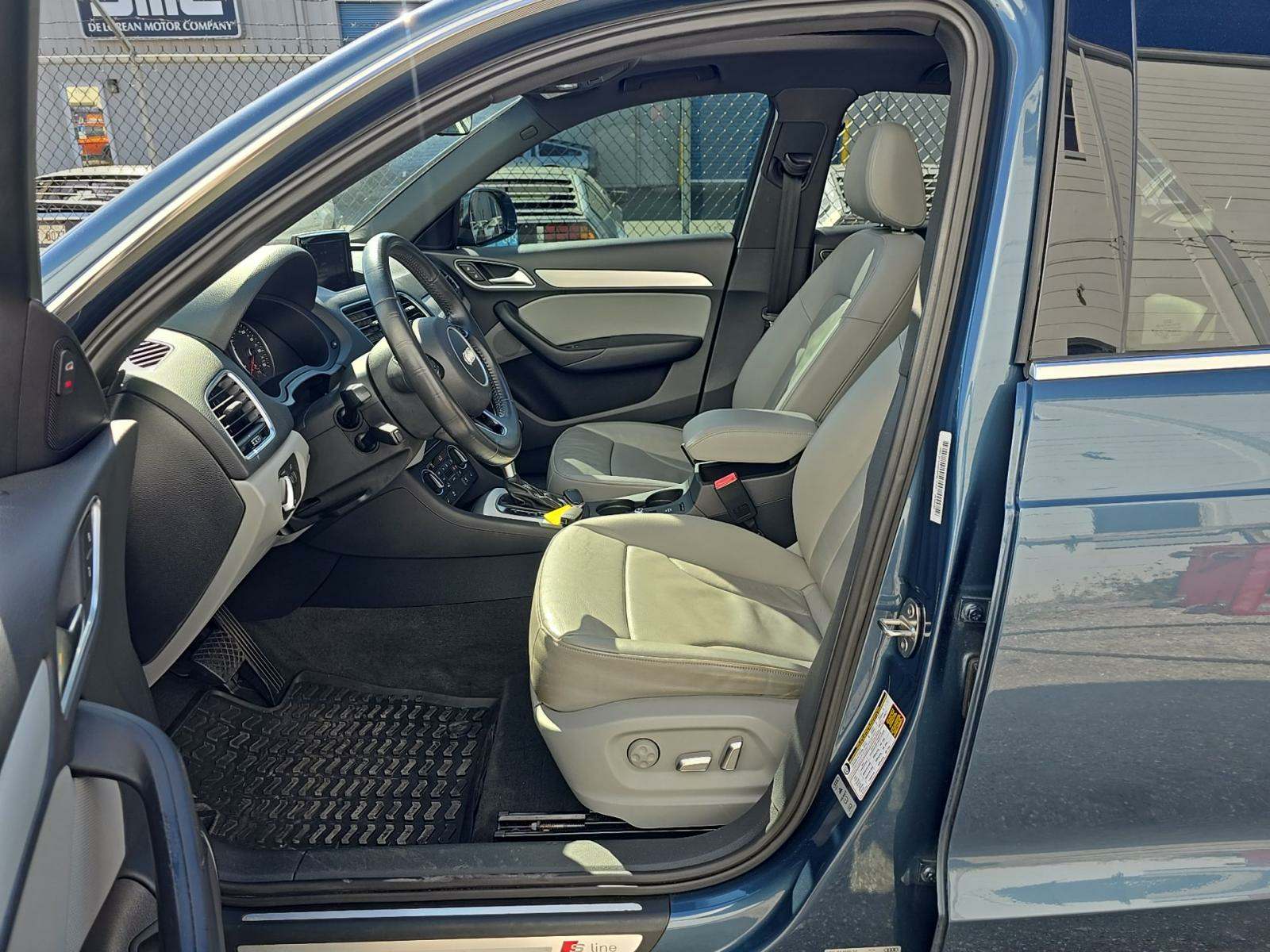 2018 Audi Q3 2.0T Sport Premium Plus AWD