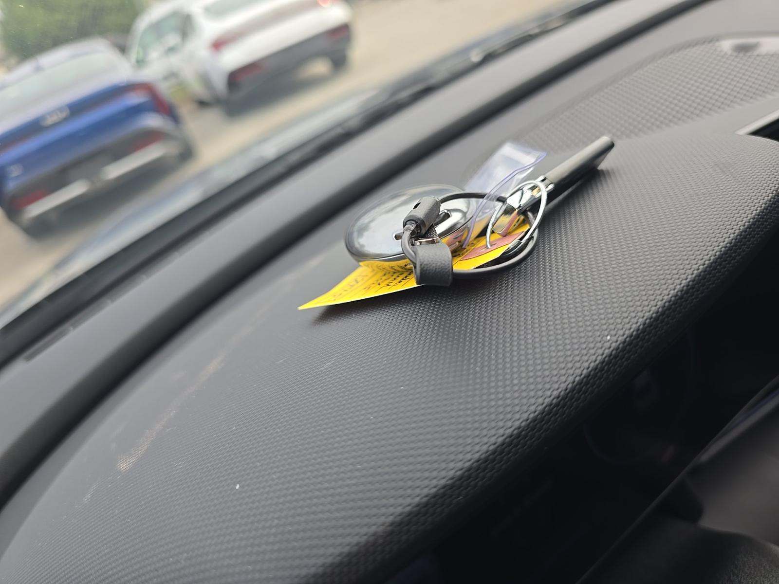 2025 Hyundai Elantra SEL Convenience FWD