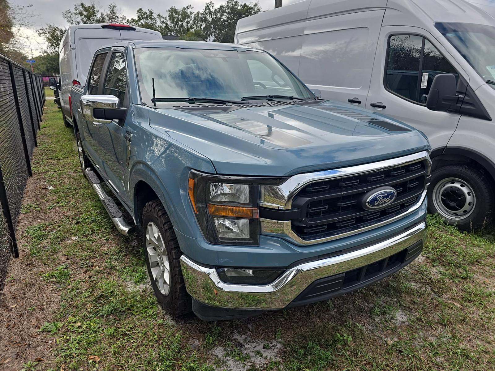 2023 Ford F-150 XLT RWD