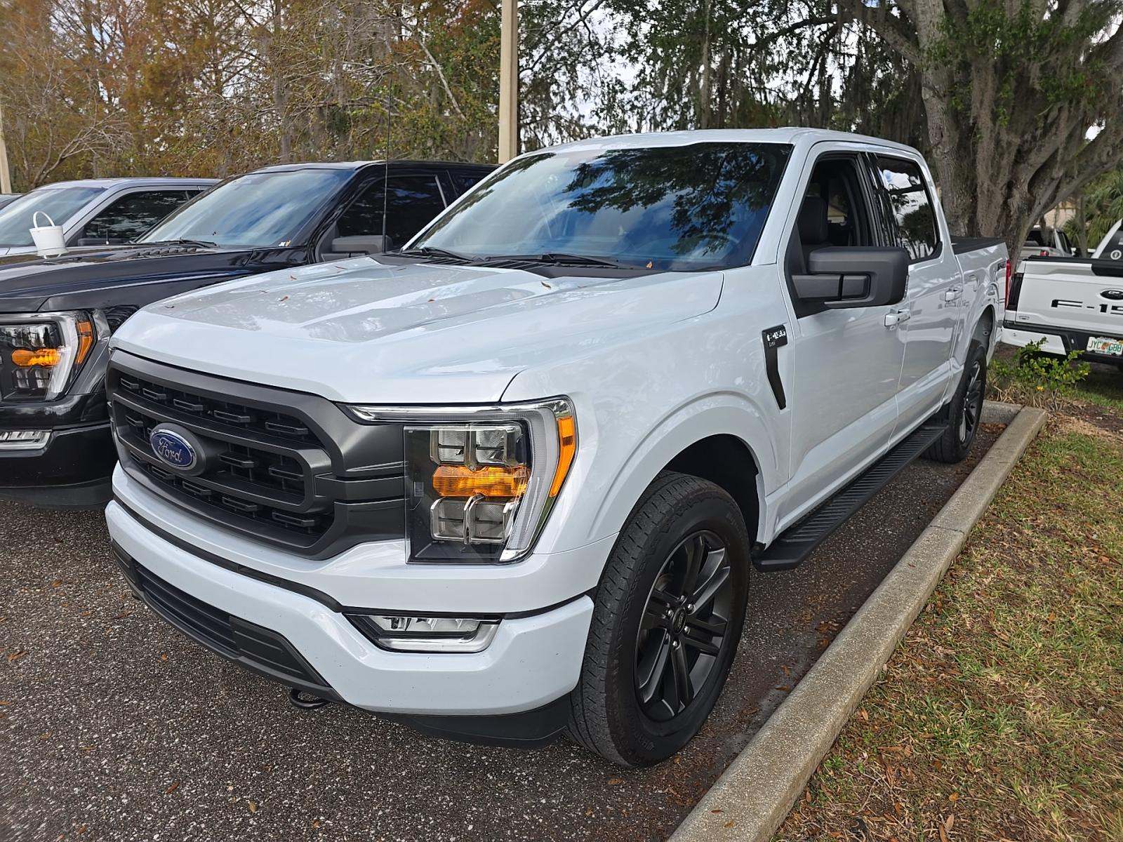 2022 Ford F-150 XLT AWD