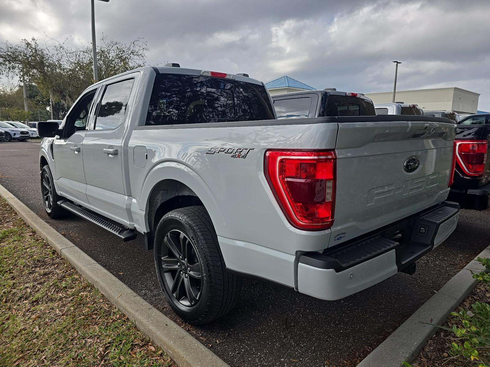 2022 Ford F-150 XLT AWD