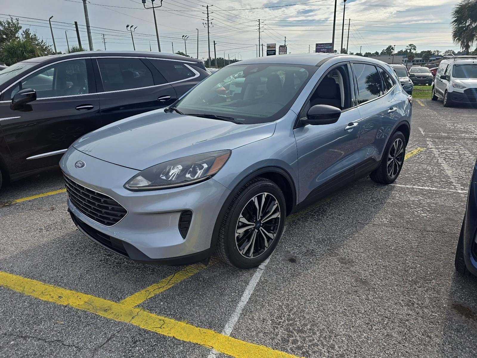 2022 Ford Escape SE FWD